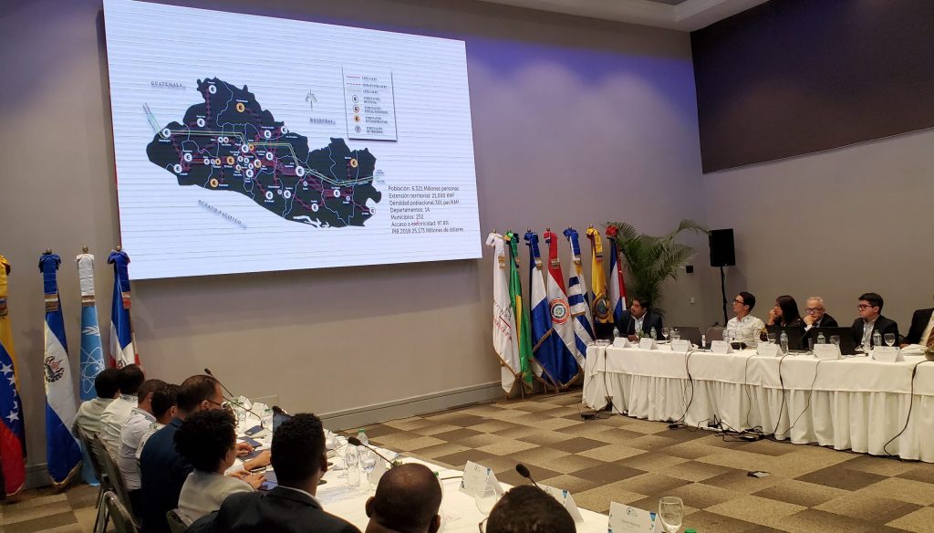El Salvador integra los esfuerzos por modernizar el sector energético en la región