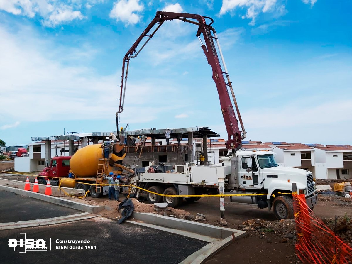 Constructora DISA El Salvador - Alquiler de maquinaria